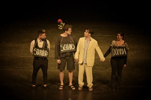 09/05/2026 Castel Maggiore - FILIPPO CARROZZO Siamo qui riuniti o della democrazia imperfetta. Stagione teatrale Agorà 2025-26