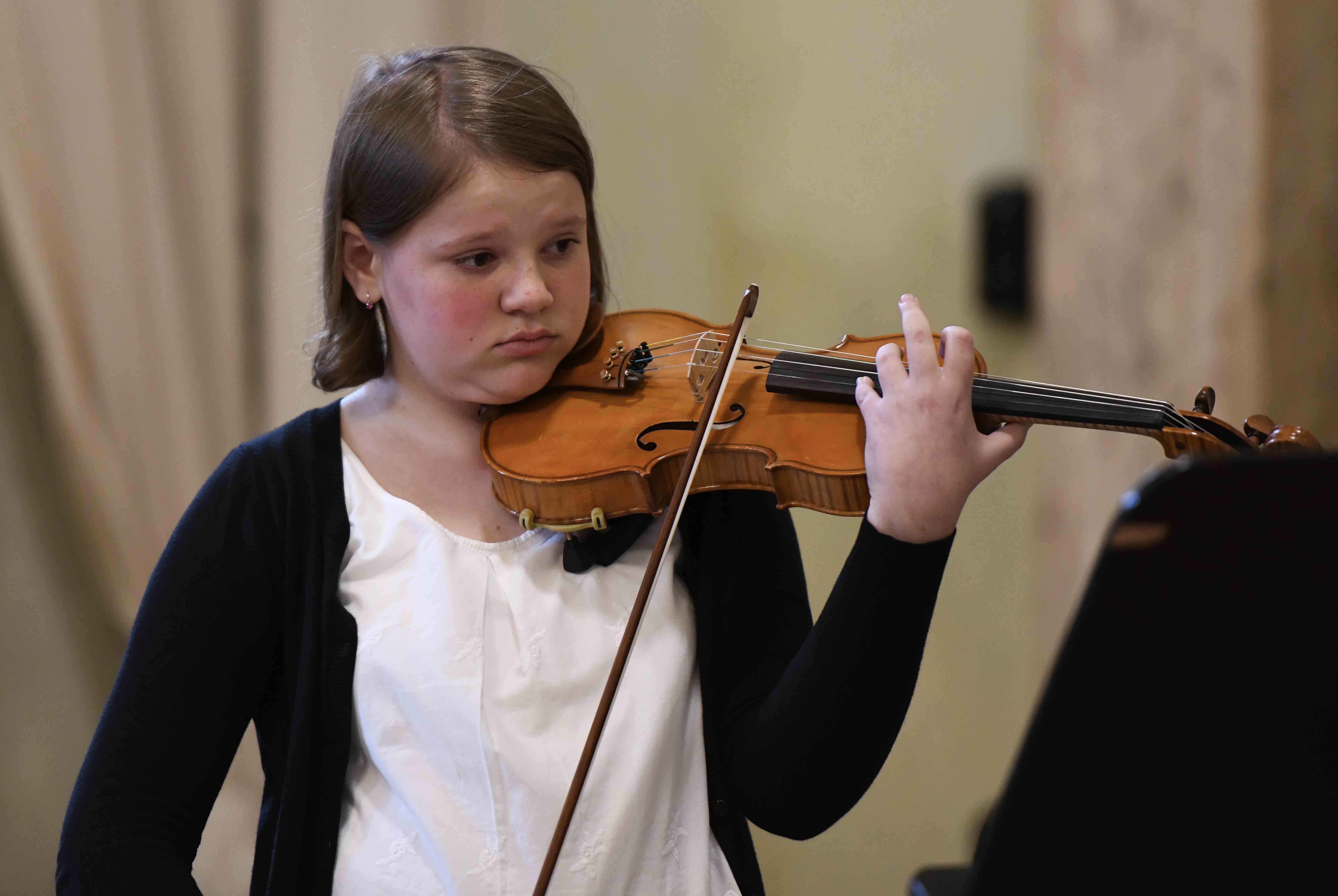 Francesca Bioni violino.jpg
