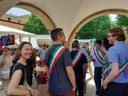 La direttrice dell'Unione Reno Galliera, Elena Gamberini. Di spalle, i sindaci Luca Borsari e Luca Vignoli