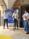 Marco Antonio Rizzo di Open Lab. Alla sua destra il dirigente dell'Area dei Servizi alla persona dell'Unione Fabrizio Mutti, alla sua sx, il sindaco del comune ospitante Paolo Crescimbeni