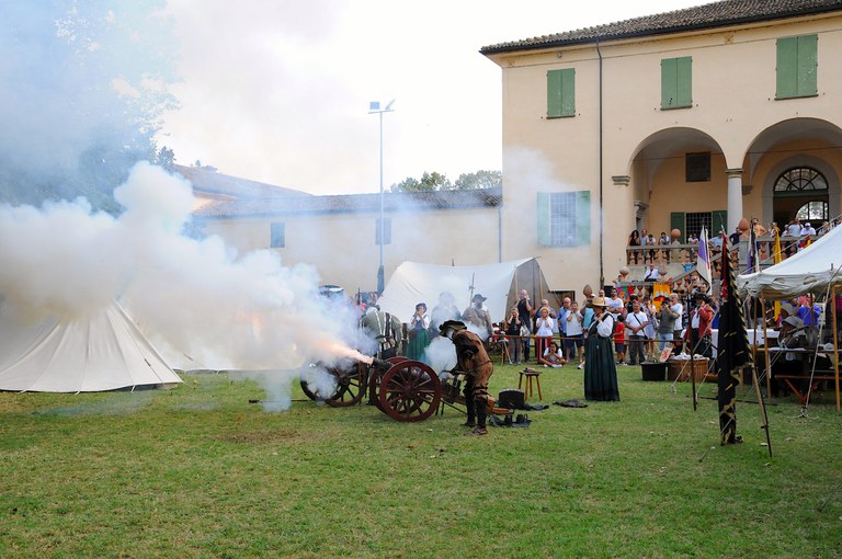 sparo di cannone_fotoTugnoli.jpg