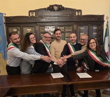Mislata (Spain) and Unione Reno Galliera sign a twinning pre-agreement: a step forward for sustainability and European citizenship Mislata (Spain) and Unione Reno Galliera sign a twinning pre-agreement: a step forward for sustainability and European citizenship