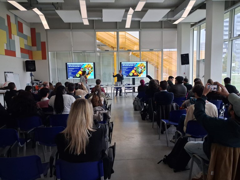 2025-10-22_Sala Katia Bertasi