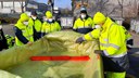 I volontari testano sul campo i nuovi sacchi autoespandenti