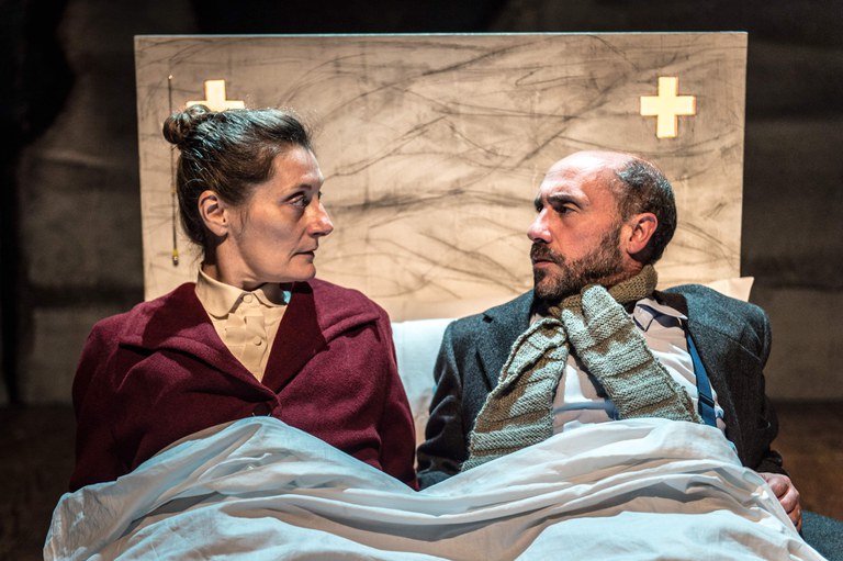 Compagnia Scimone Sframeli_Amore_nella foto Spiro Scimone e Giulia Weber.jpg
