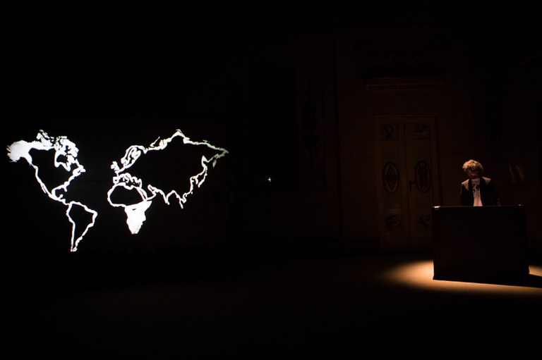 Sotteraneo_Il giro del mondo_foto di Ilaria Costanzo_1.JPG
